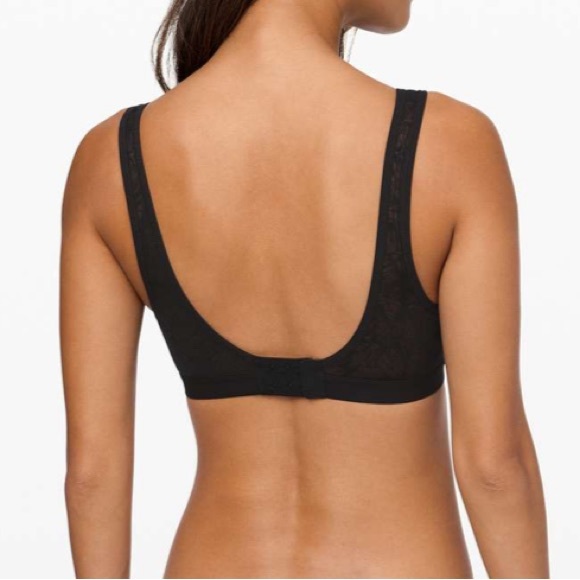 Lululemon Shadow Mesh Bra Leaf size Small - Picture 6 of 7